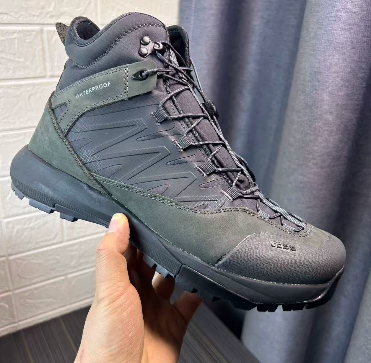 Chaussures de randonnée montan - Streetwear Brands avis et prix